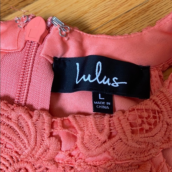 Short coral lace dress - Picture 4 of 5